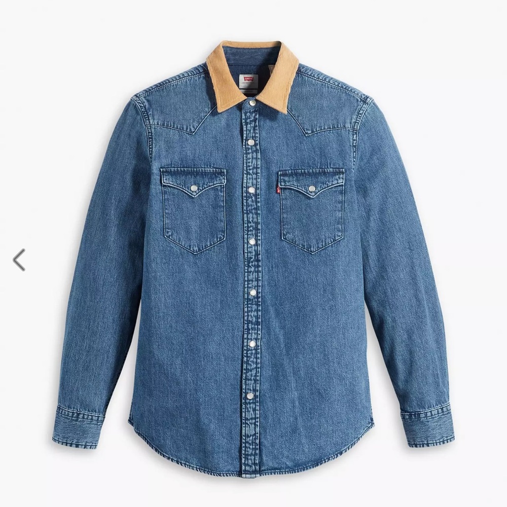 Levi’s relaxed fit, western denim shirt. XS. Corduroy collar. NWT.